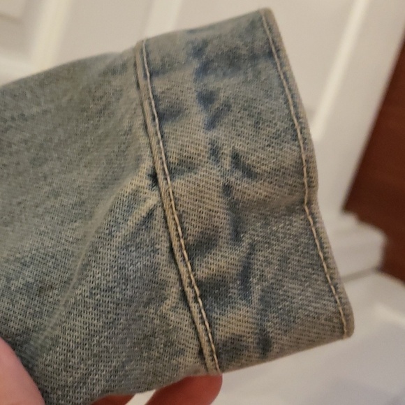 Tobi distressed denim jacket - Picture 6 of 9